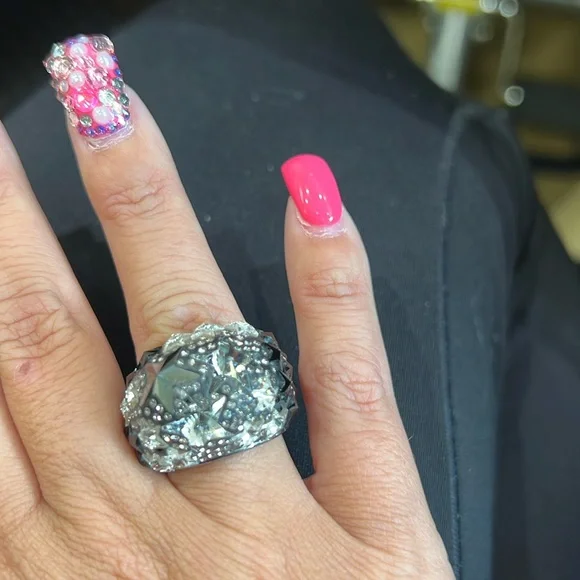 Swarovski ring - Picture 2 of 5